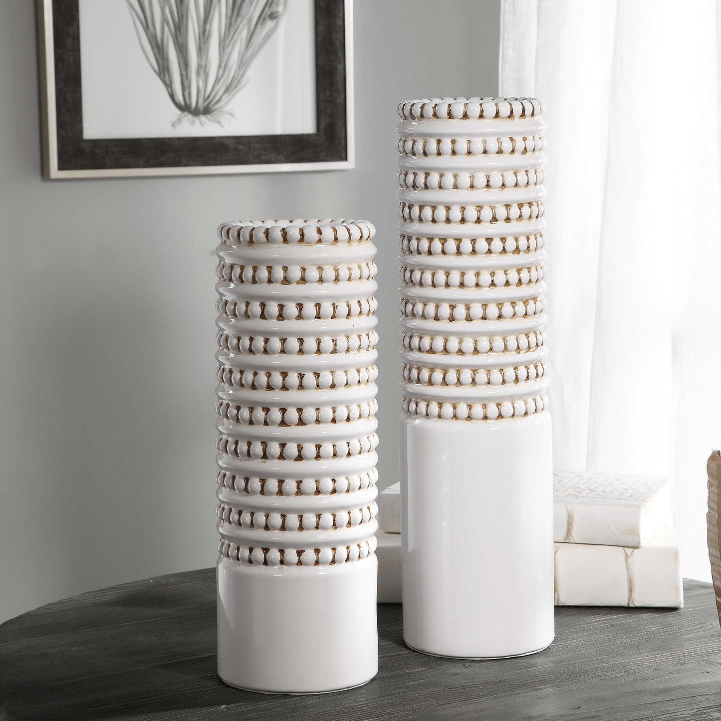 Angelou White Vases Set/2