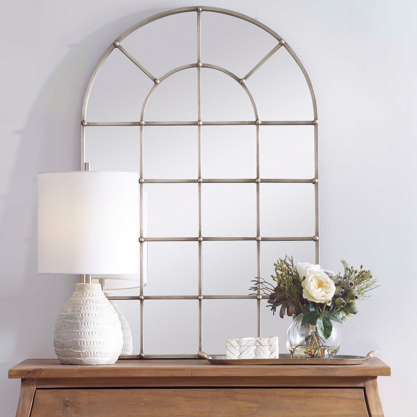 Belmonte Floral Bouquet & Vase